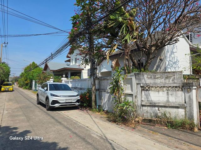 place photo 80