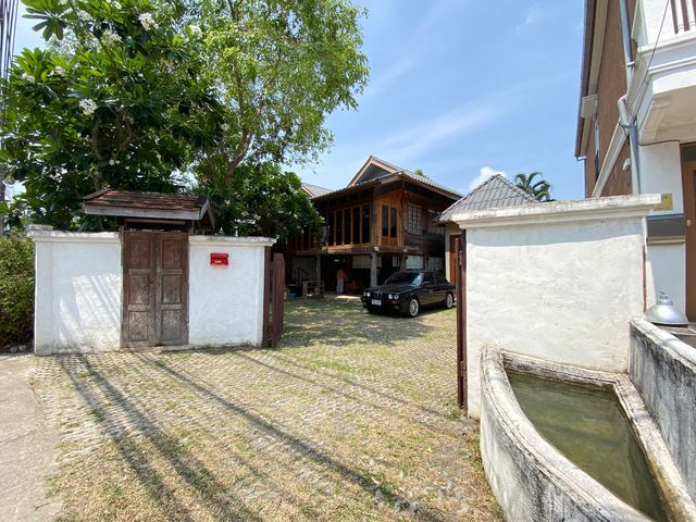 place photo 56