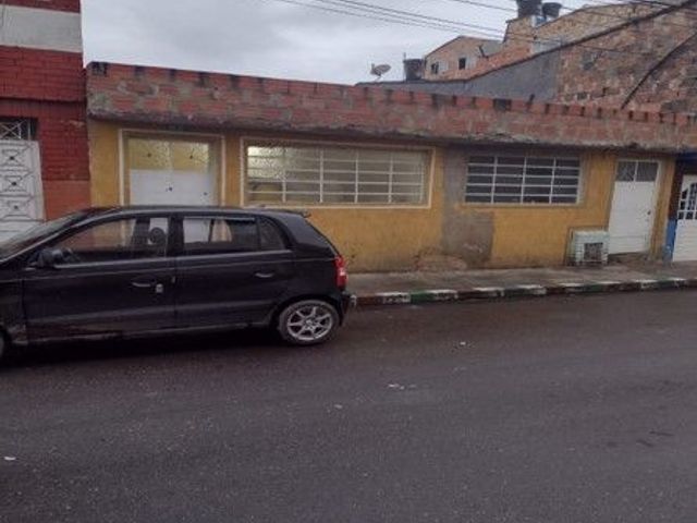 CASA LOTE BRAVO PAEZ