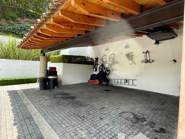 place photo 50