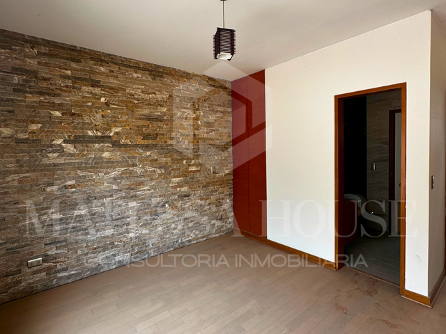 place photo 49