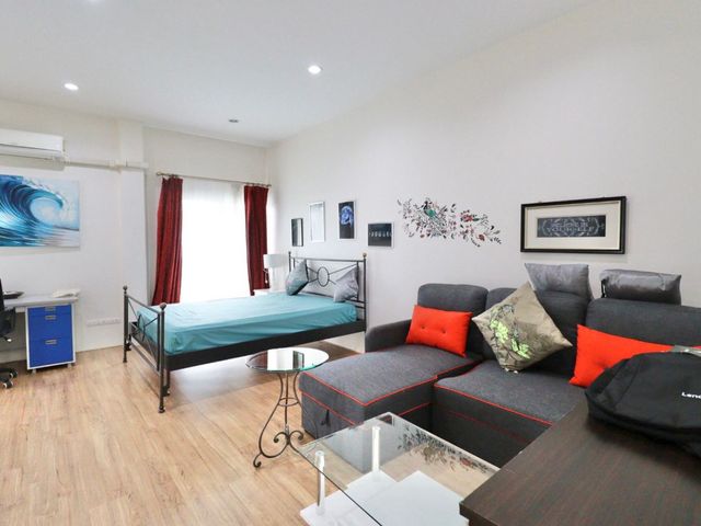 place photo 75