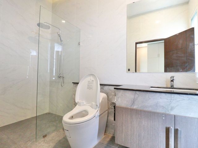 place photo 107