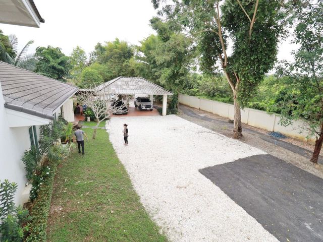 place photo 90