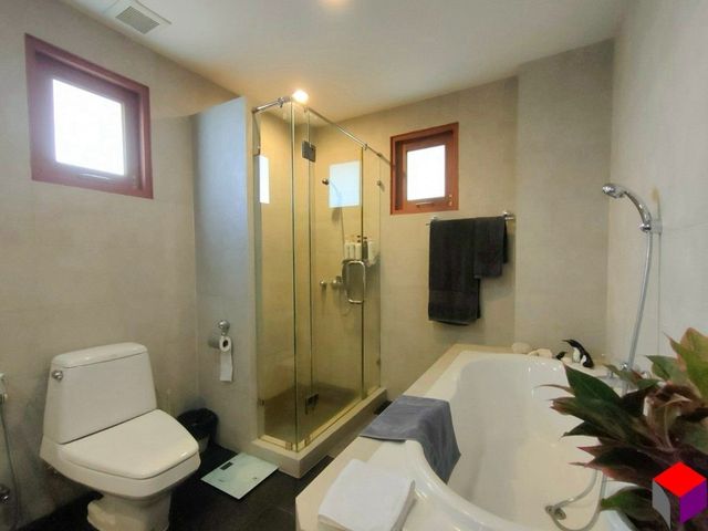 place photo 56