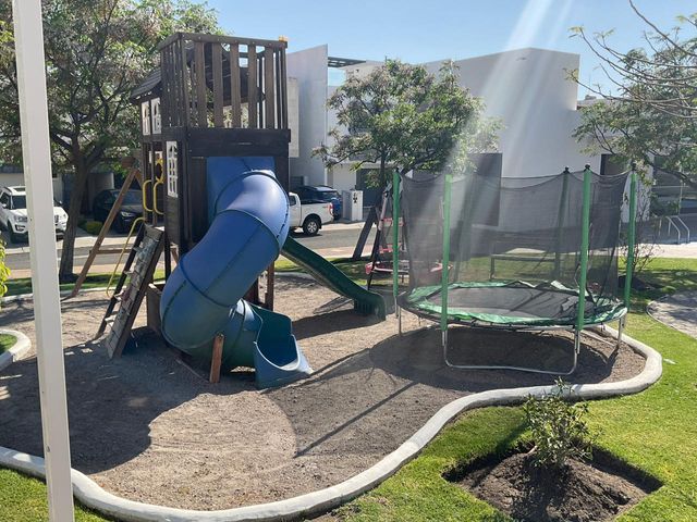 place photo 46