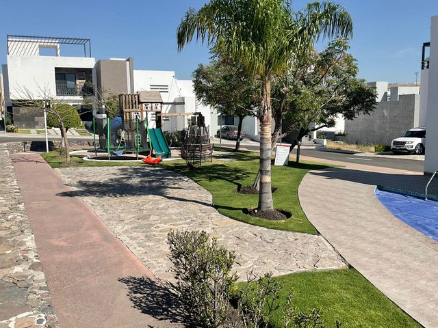 place photo 43