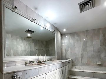 place photo 52