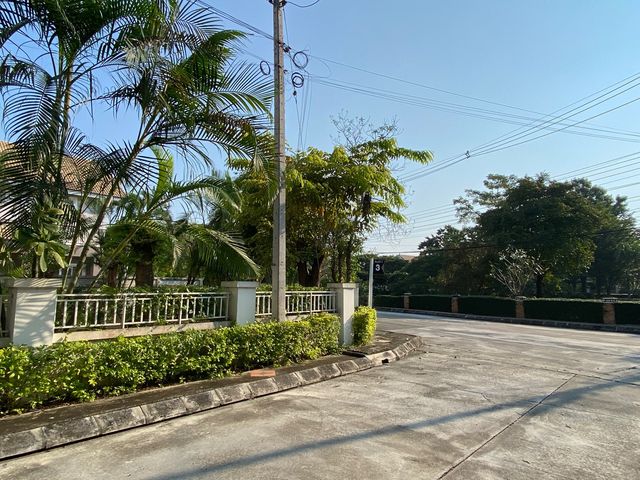 place photo 57