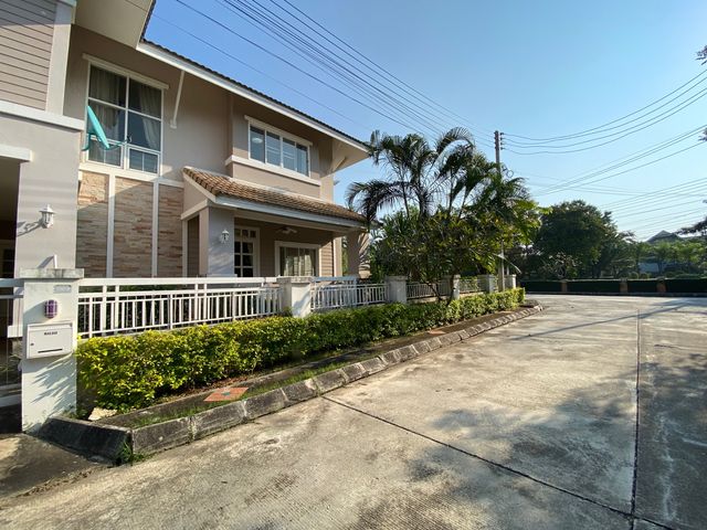 place photo 55