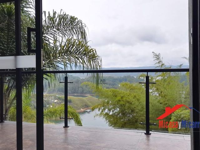 place photo 40