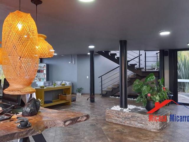 place photo 37