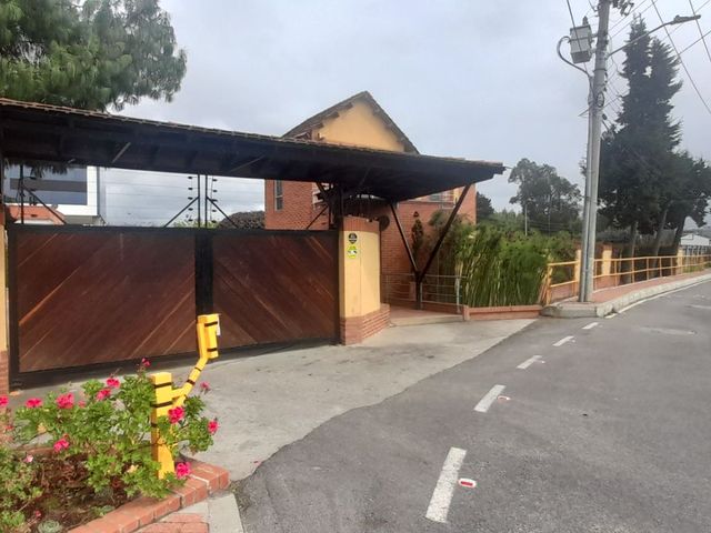 place photo 33