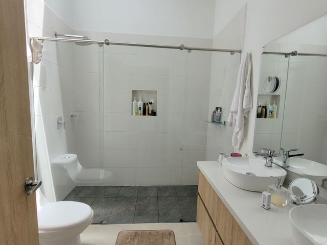 place photo 50