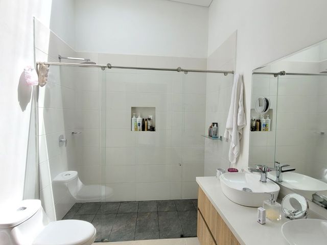 place photo 51