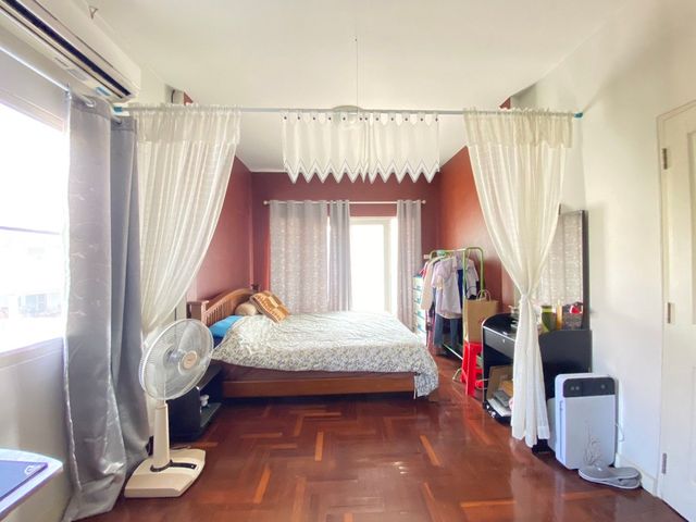 place photo 44