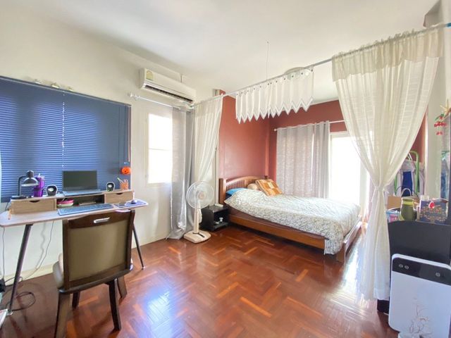 place photo 43
