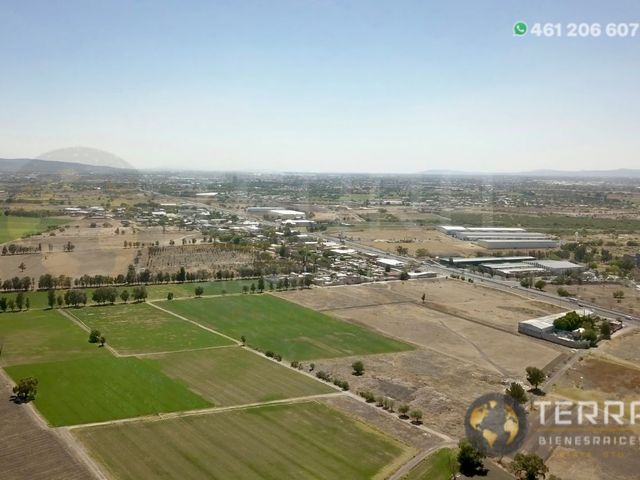 place photo 53