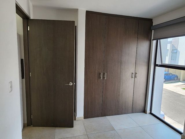 place photo 53