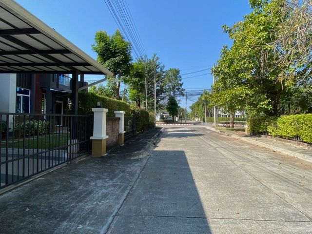 place photo 43