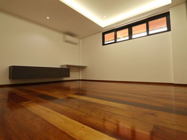 place photo 60