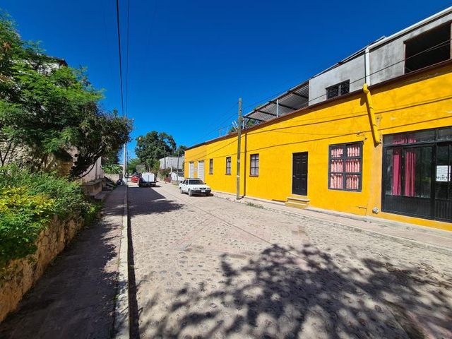 place photo 55