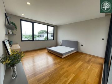 place photo 61
