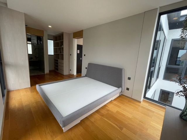 place photo 55