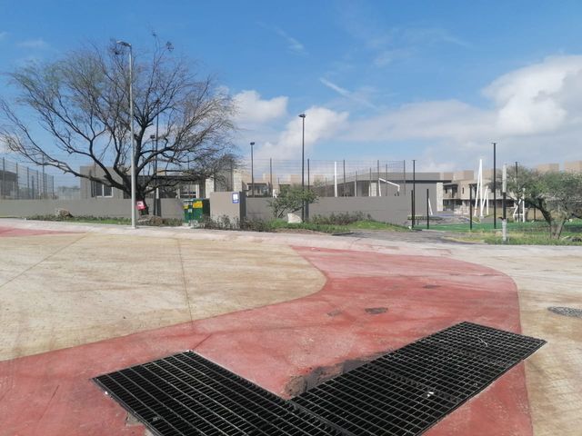 place photo 23