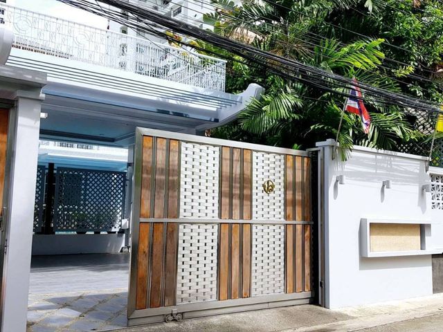 place photo 11
