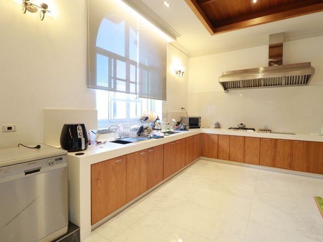place photo 70