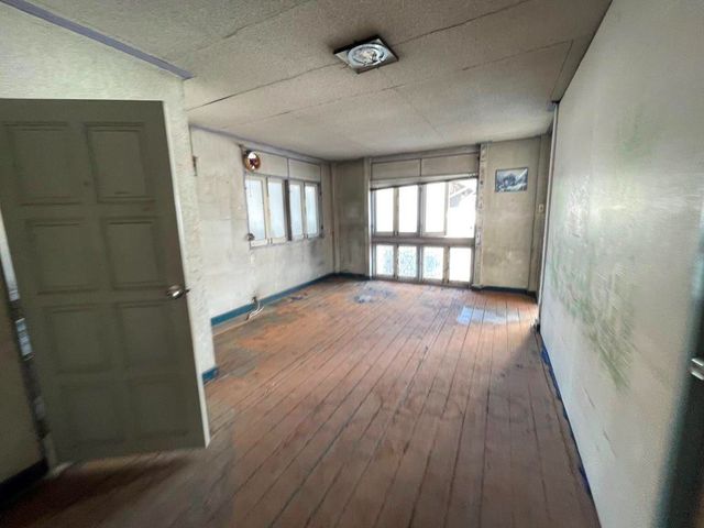 place photo 32