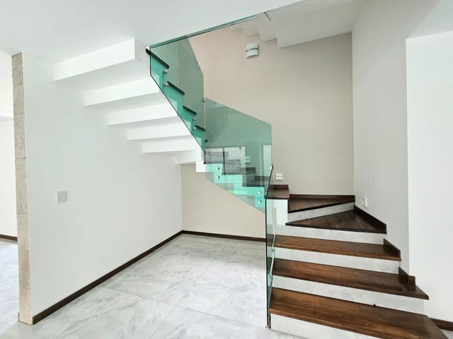 place photo 49
