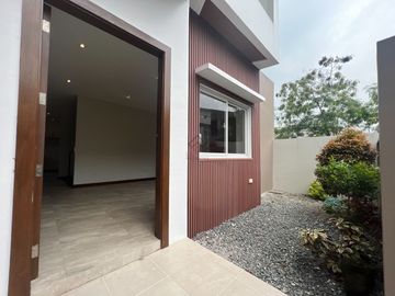 place photo 54
