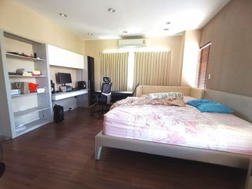 place photo 39