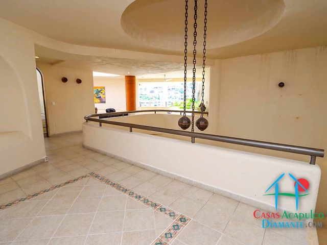 place photo 50