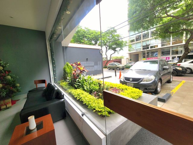 place photo 23