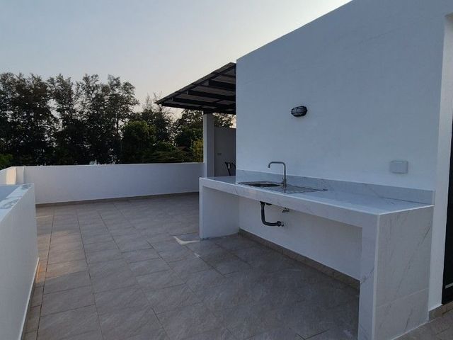 place photo 56