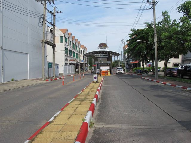 place photo 36
