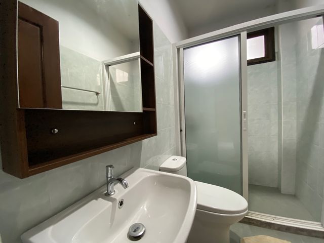 place photo 52