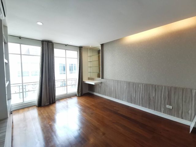 place photo 48