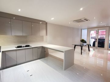 place photo 36