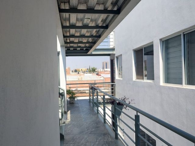 place photo 32