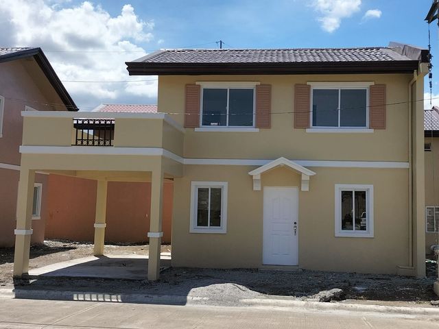 PRESELLING 4BEDROOMS MODERN HOUSE AND LOT IN CALAMBA, LAGUNA