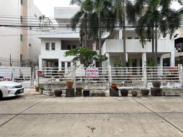 place photo 26