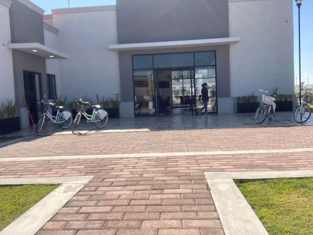 place photo 33