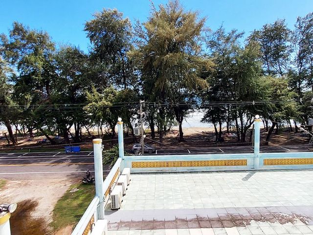 place photo 48