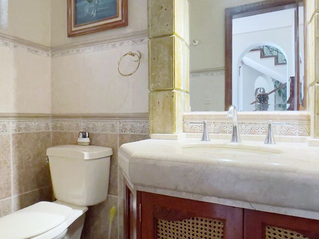 place photo 34