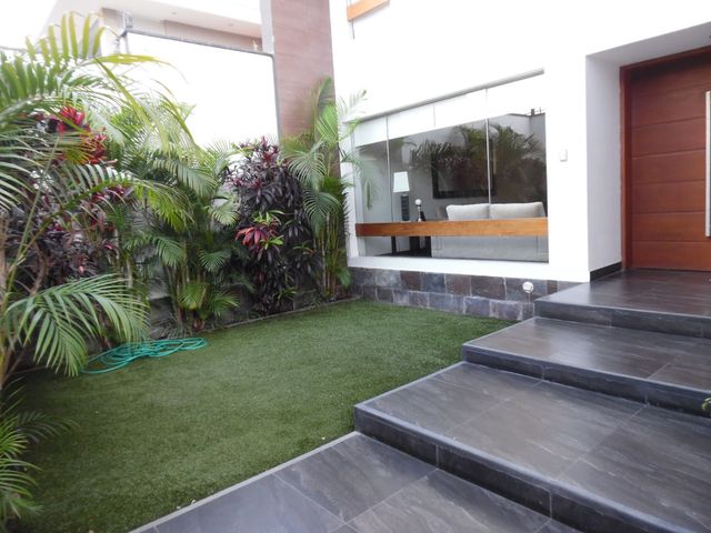 place photo 56