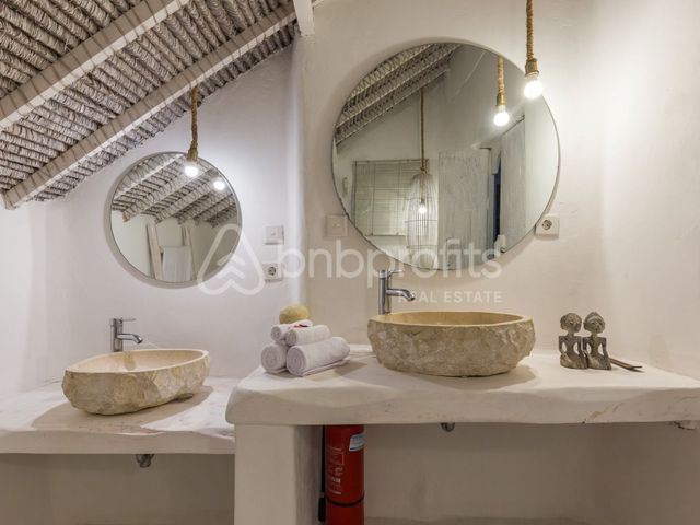 place photo 44
